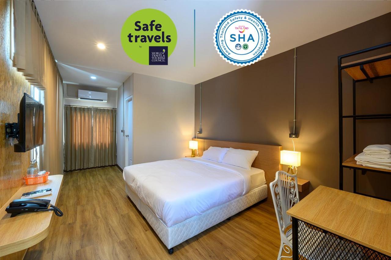 Grand Hotel Buriram Room photo
