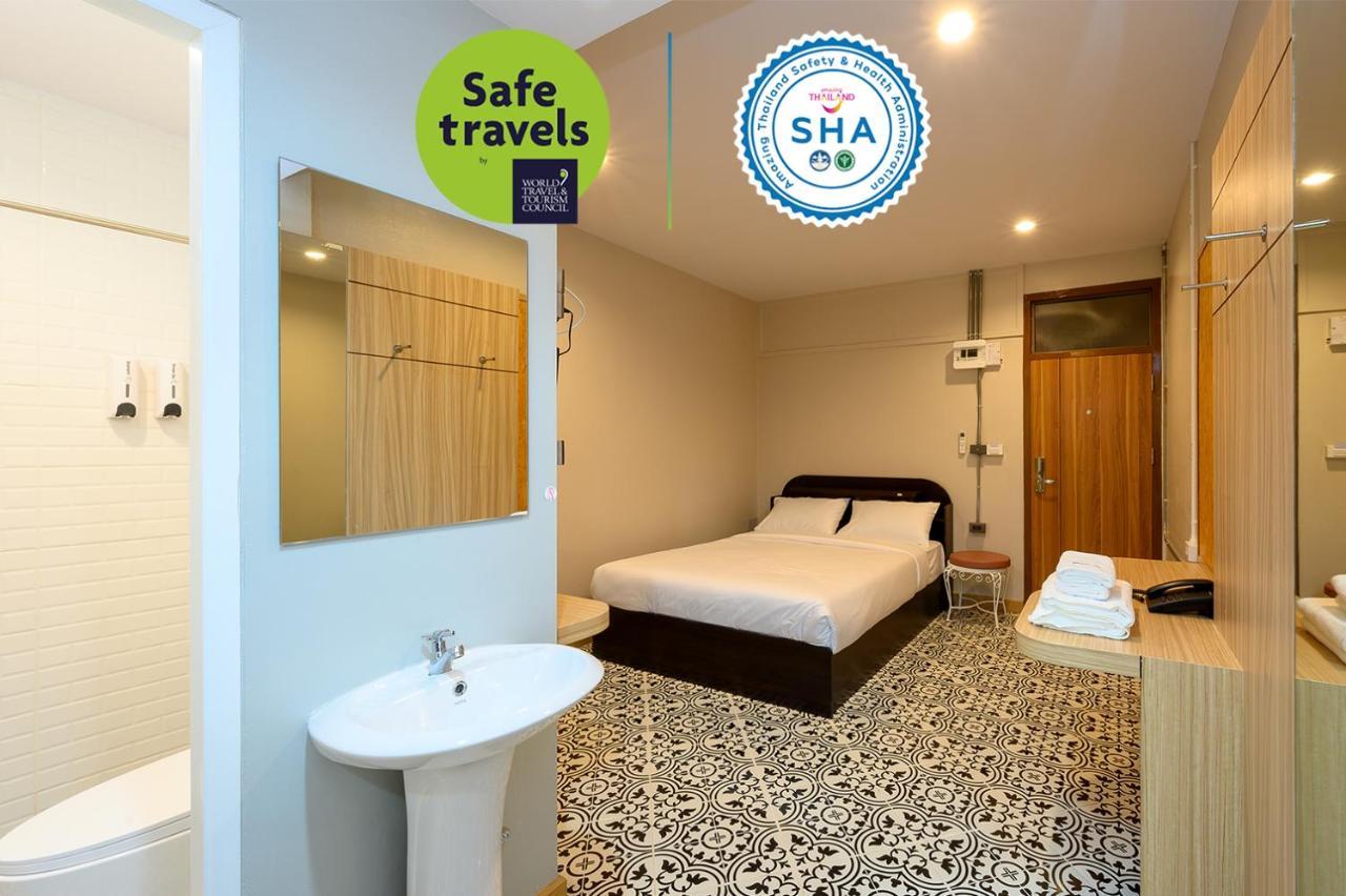 Grand Hotel Buriram Room photo