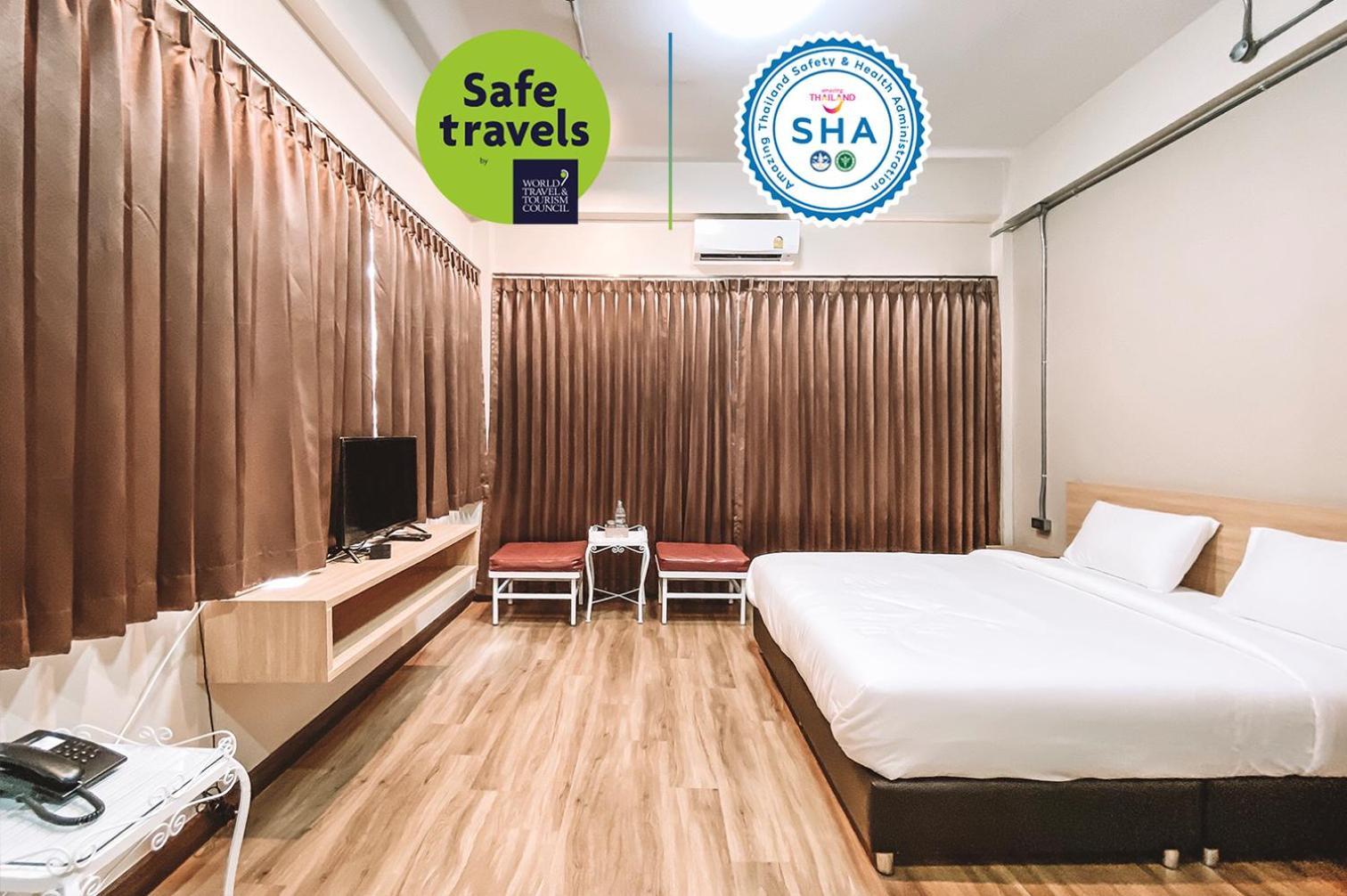 Grand Hotel Buriram Room photo
